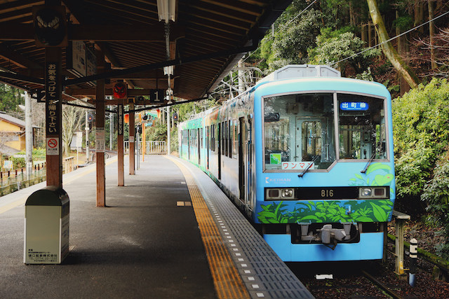 叡山電車の水色の車両